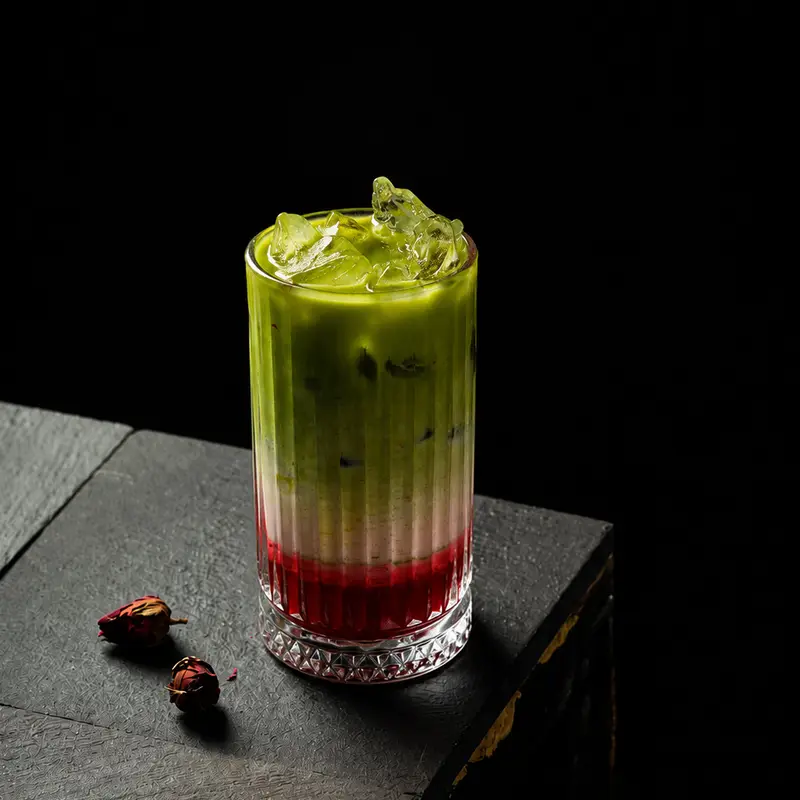 ICED STRAWBERRY MATCHA
